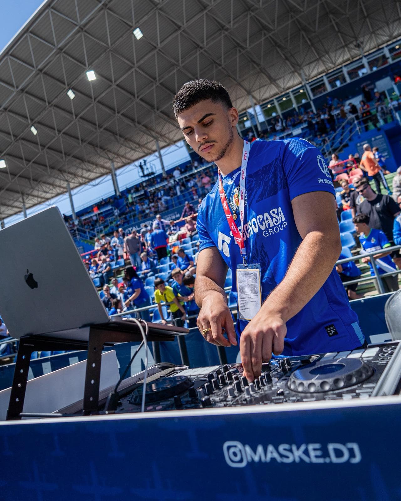 DJ profesional de Mask Eventos